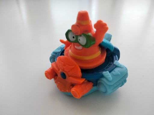 Zdjęcie oferty: Super zings things figurka i pojazd pachołek