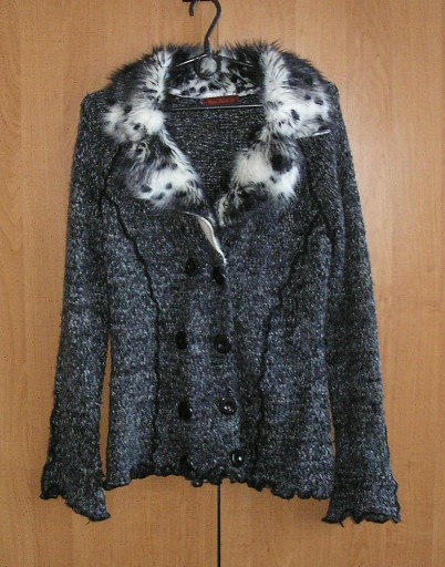 Zdjęcie oferty: Max Blue 21 Sweter z futerkiem r. L/40 Wełna Akryl