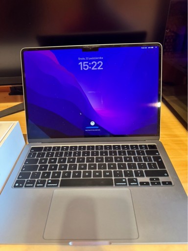 Zdjęcie oferty: Apple MacBook M4 16/256 13 cali 100%baterii 17 cykli ładowania