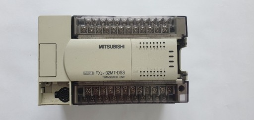 Zdjęcie oferty: MITSUBISHI FX2N-32MT-DSS Tranzystor