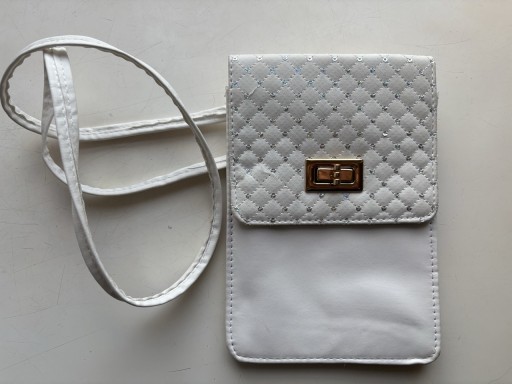 Zdjęcie oferty: Biała torebka z ekoskóry na komunię wesele