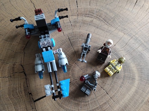 Zdjęcie oferty: Klocki LEGO 75167 Star Wars Ścigacz Łowcy nagród