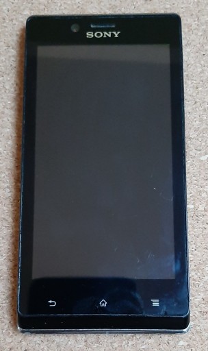 Zdjęcie oferty: Smartfon Sony XPERIA J 512 MB / 4 GB 3G czarny
