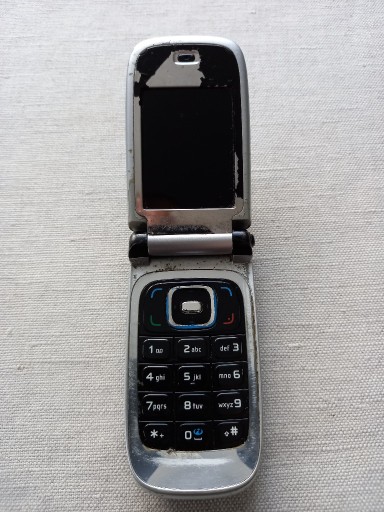 Zdjęcie oferty: Telefon komórkowy Nokia 6131
