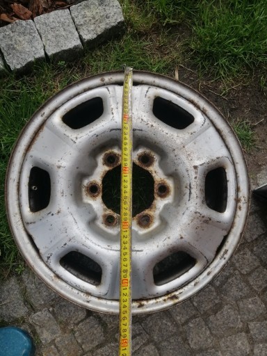 Zdjęcie oferty: Felga stalowa 6x139.7 Toyota Nissan honda 15" 