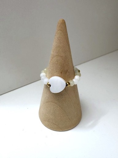 Zdjęcie oferty: Pierścionek handmade z amazonitem i sercem z masy perłowej