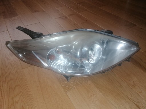 Zdjęcie oferty: Mazda 5 Lift - lampy przednie