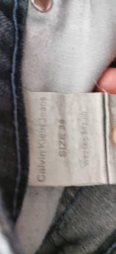 Zdjęcie oferty: Jeansy Calvin Klein