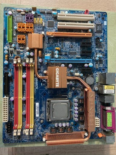 Zdjęcie oferty: Gigabyte GA-965P-DS4, Core2Duo E6600+RAM - BCM