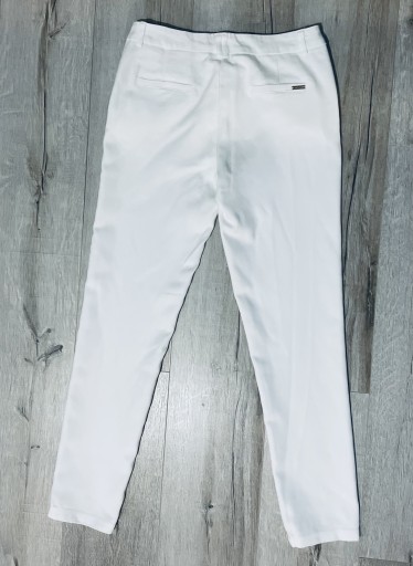 Zdjęcie oferty: Spodnie damskie białe M