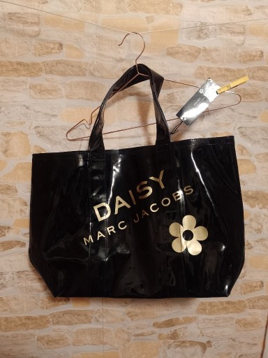 Zdjęcie oferty: Marc Jacobs/Duża, czarna torebka lakierowana/NOWA 