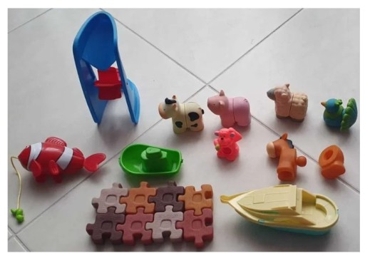 Zdjęcie oferty: Zestaw zabawek do kąpieli dla dzieci