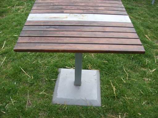 Zdjęcie oferty: Stół ogrodowy kwadratowy metalowo drewniany szary 