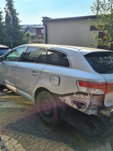 Zdjęcie oferty: Sprzedam części do toyota avensis t27 