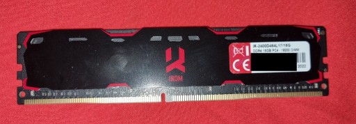 Zdjęcie oferty: Pamięć RAM GoodRam IRDM DDR4 16GB Radiator