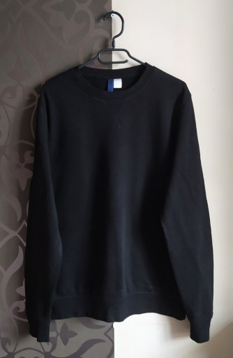 Zdjęcie oferty: Bluza Divided H&M Basic