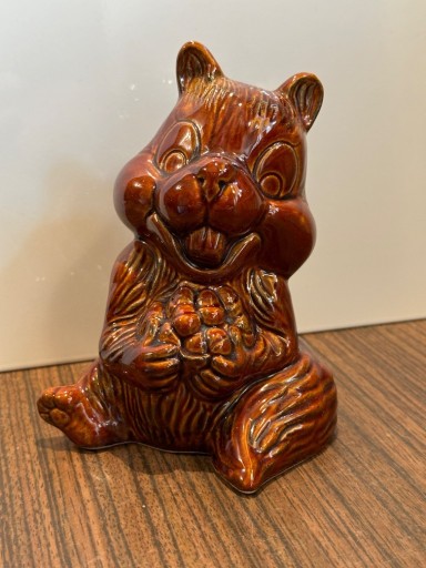 Zdjęcie oferty: Śliczna figurka skarbonka wiewiórka SYLVAC