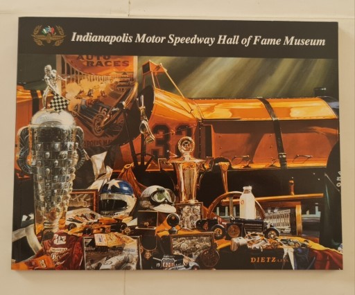 Zdjęcie oferty: Album z Muzeum Szybkiej Motoryzacji w Indianapolis