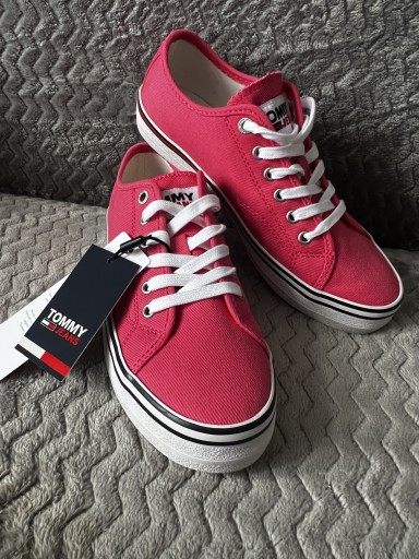 Zdjęcie oferty: Tommy Jeans Essential - Sneakersy niskie Damskie 