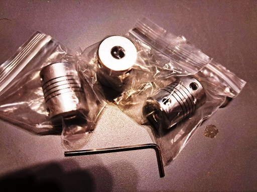 Zdjęcie oferty: Sprzęgło elastyczne do CNC 6mm-6mm, zestaw 3 szt.