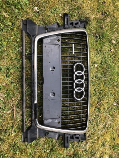 Zdjęcie oferty: Atrapa Grilla / chłodnicy Audi Q5 8R  - promocja