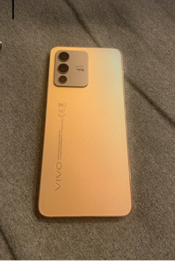 Zdjęcie oferty: Smartfon vivo V23 5G