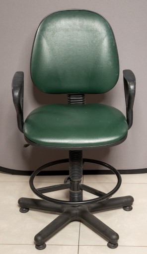 Zdjęcie oferty: Krzesło wizażysty, fotel podnoszony, hoker, fotel 