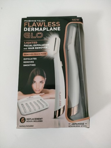 Zdjęcie oferty: Finishing Touch Flawless Dermaplane Glow podświetlany eksfoliator do twarzy
