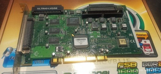 Zdjęcie oferty: KONTROLER SCSI PCI ADAPTEC AHA-2940U2W 