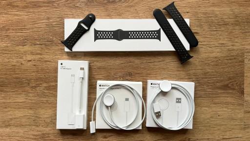 Zdjęcie oferty: Czarny Pasek Nike 45mm Apple Watch + x2 Ładowarka + Adapter