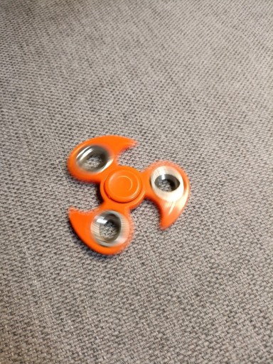 Zdjęcie oferty: Fidget spinner lekki