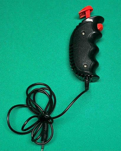 Zdjęcie oferty: Ninco Top racer 1:43 Kontroler przewodowy czarny 