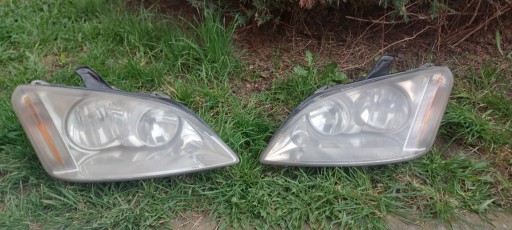 Zdjęcie oferty: Lampy przednie C max Ford 2004 Mk 1 