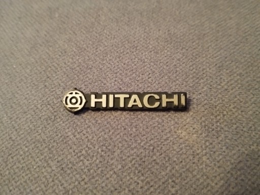 Zdjęcie oferty: Logo Hitachi tworzywo sztuczne 