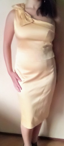 Zdjęcie oferty: Elegancka złota sukienka na jedno ramię