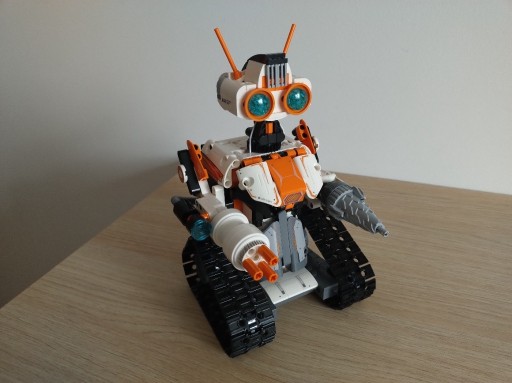 Zdjęcie oferty: Klocki CaDa Z.BOT Code Robot RC kompat. z LEGO