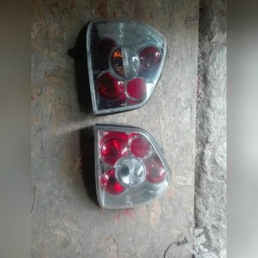 Zdjęcie oferty: Sprzedam lampy tylnie audi a3