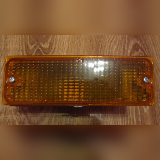 Zdjęcie oferty: Kierunkowskaz prawy Nissan Micra K10 1989-1992