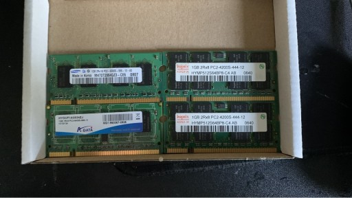 Zdjęcie oferty: RAM sodimm ddr2 4x1GB i dysk twardy 160 GB HDD