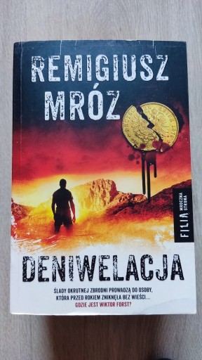 Zdjęcie oferty: Deniwelacja Remigiusz Mróz