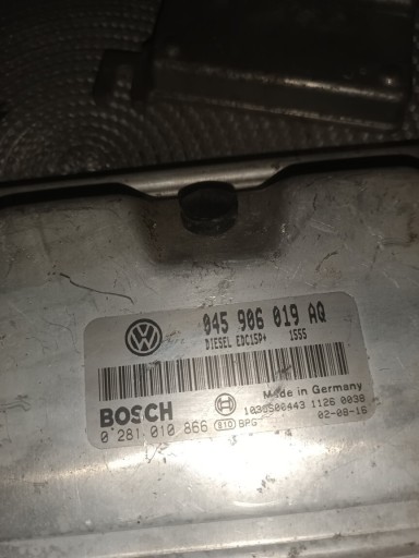 Zdjęcie oferty: Komputer silnika pasujący wv POLO 9N 1.4 TDI 