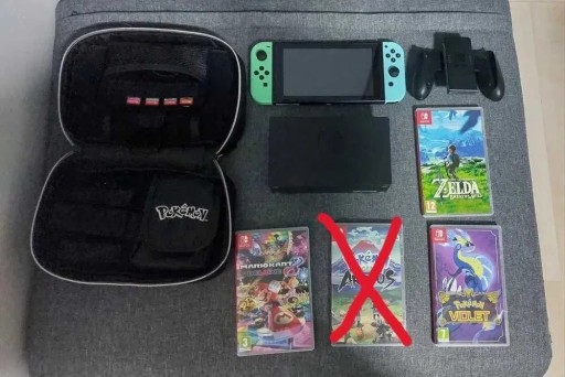 Zdjęcie oferty: Konsola NINTENDO SWITCH V2 + 27 Gier + Etui