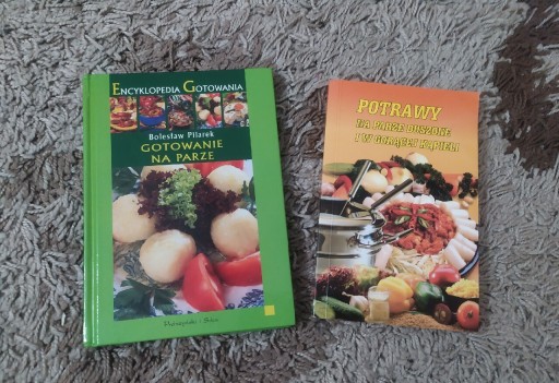 Zdjęcie oferty: Dwie książki kucharskie o gotowaniu na parze 