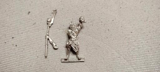 Zdjęcie oferty: LOTR :  URUK HAI SHAMAN FT 