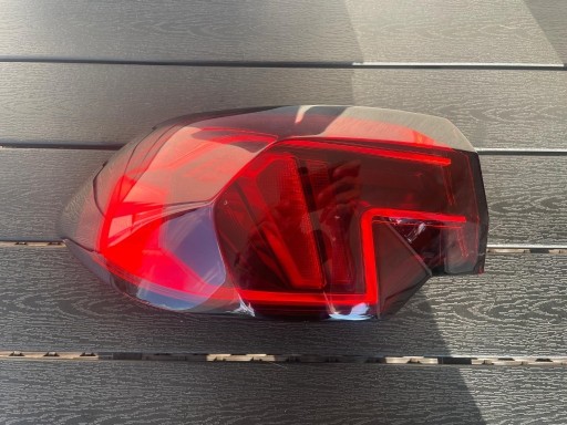Zdjęcie oferty: BMW F70 LAMPA LEWA TYŁ LED 5A36167 NOWA