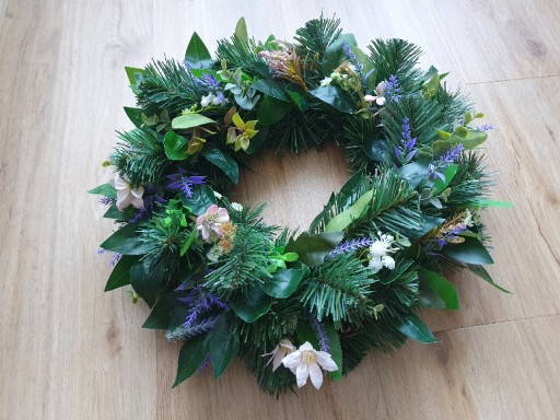 Zdjęcie oferty: wieniec wianek stroik sztuczny na cmentarz grób handmade