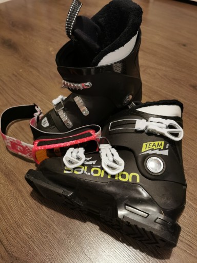 Zdjęcie oferty: Sprzed6buty narciarskie Salomon narty snowboard 