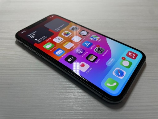 Zdjęcie oferty: iPhone 11 Pro 64Gb Bateria 100% Gwarancja #6212