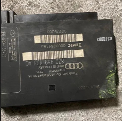 Zdjęcie oferty: Audi 2 sterownik CCU. Modul komfortu