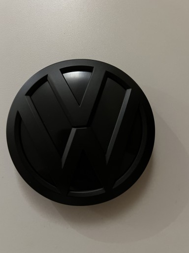 Zdjęcie oferty: Znaczek emblemat przód VW 120 mm czarny mat